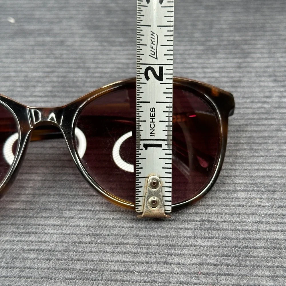 Ted Baker London TBW098 Tortoise Cat Eye Y2K Sunglasses‎ Brown Gradient Lenses